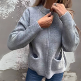 Leona – Women's knitted vest with classic cut