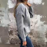 Leona – Women's knitted vest with classic cut